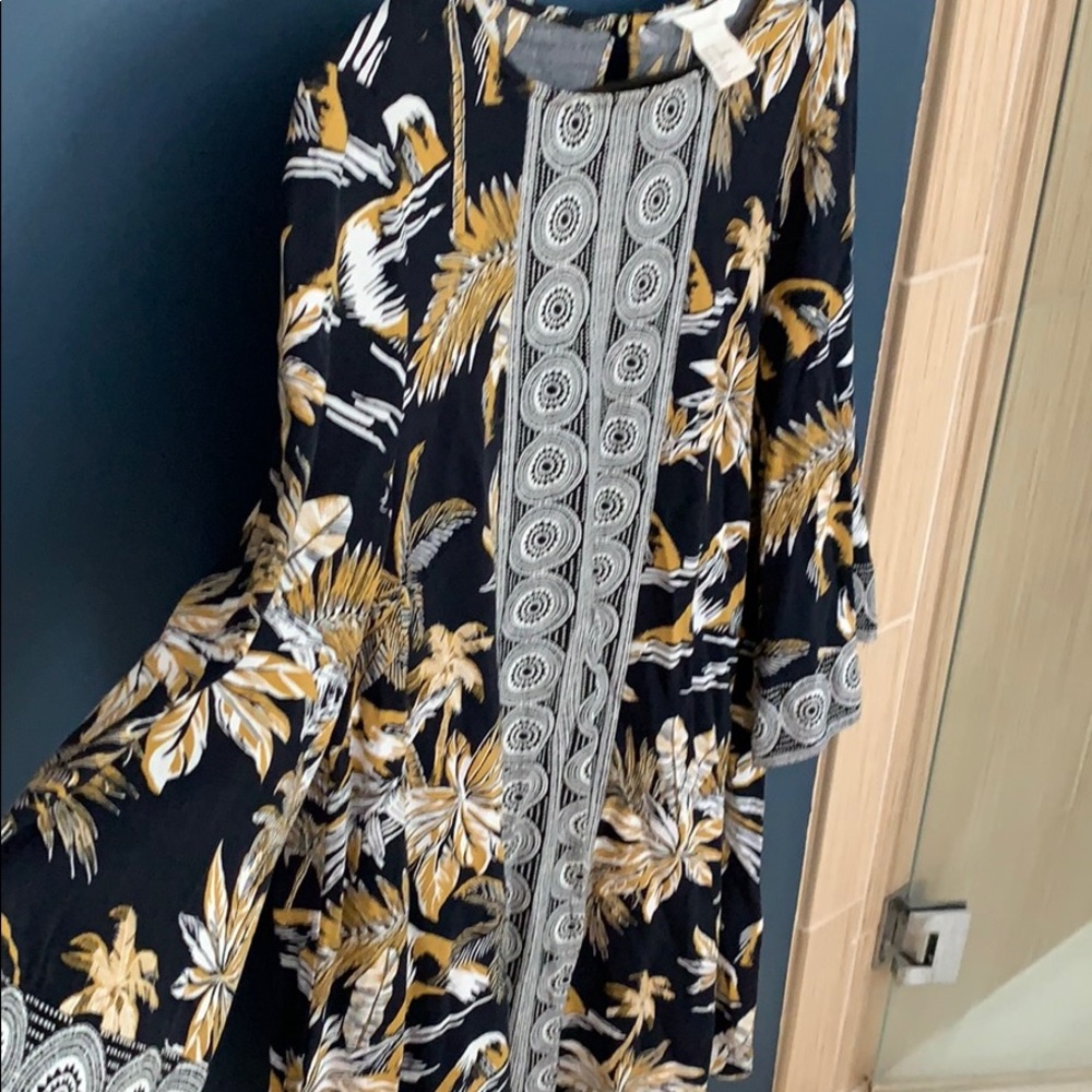 H&M batiq island dress